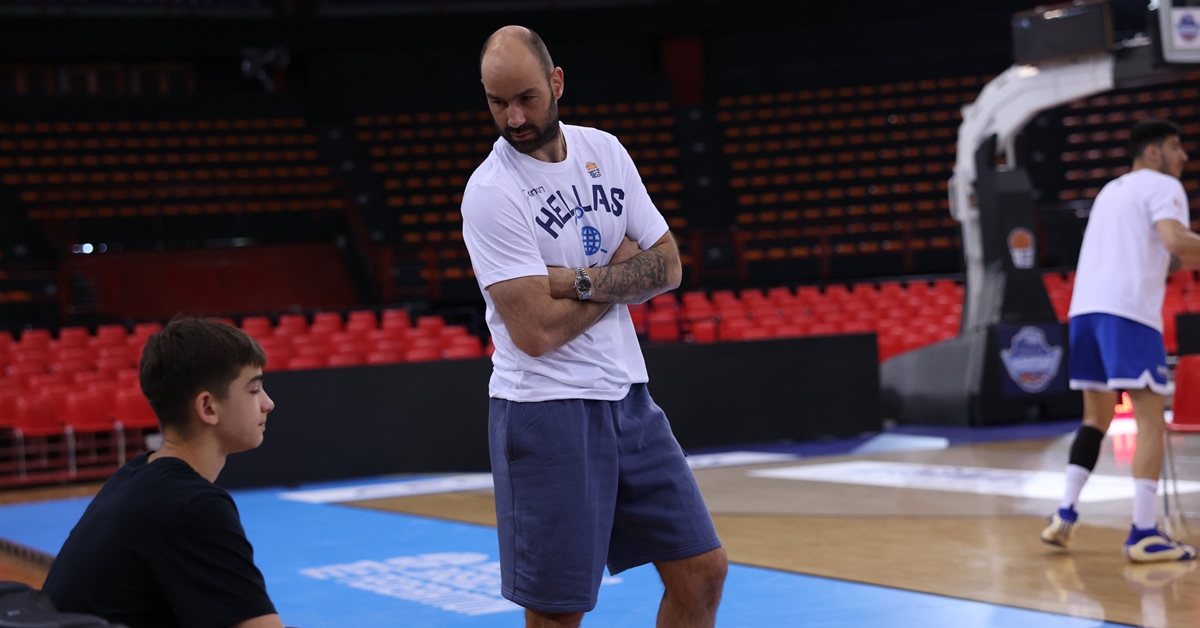 o mikros spanoulis ta chonei sto sef me pases