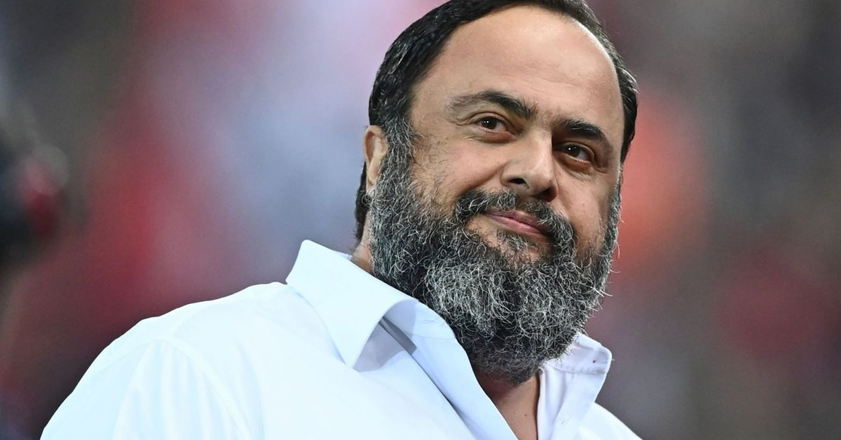 vangelis marinakis etoimazei na rixei metagrafi