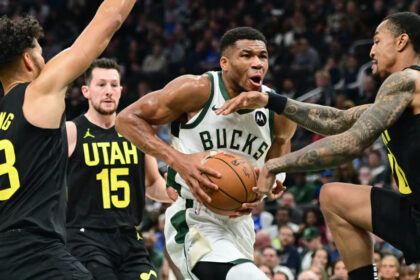 giannis kai lilarnt skoraroun 70 pontous kai di