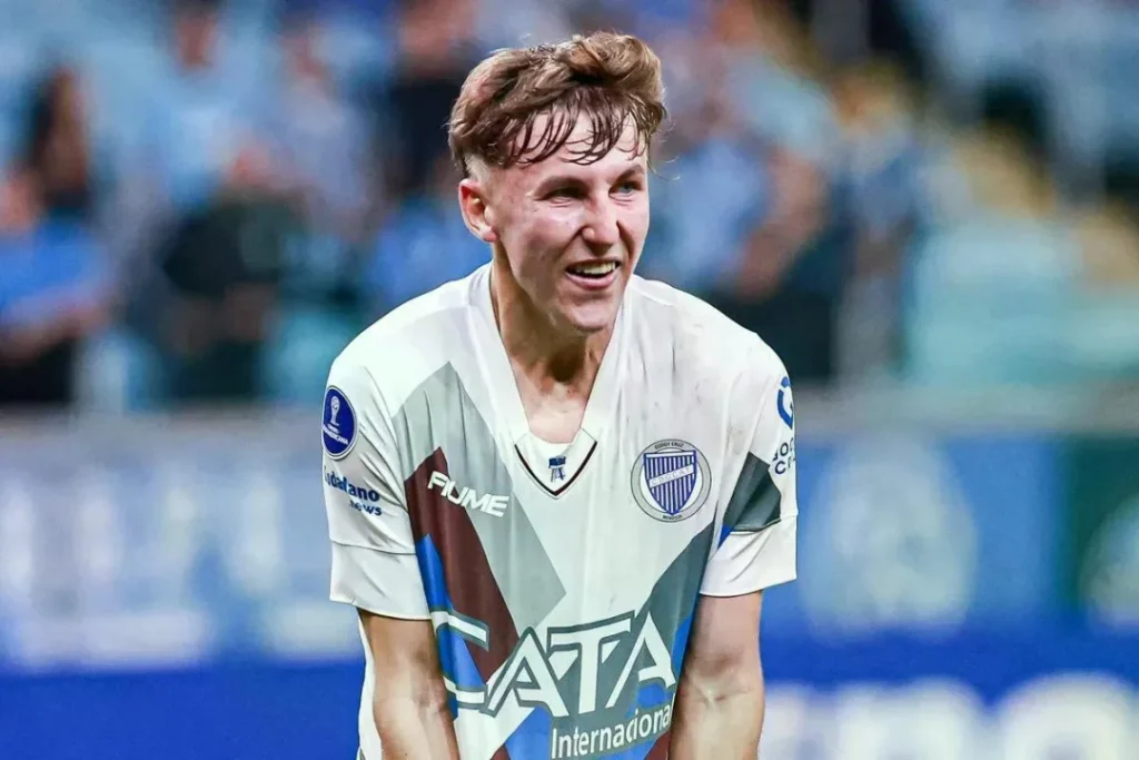 hellasfooty 1752294816 3674837730977675515 8424779459