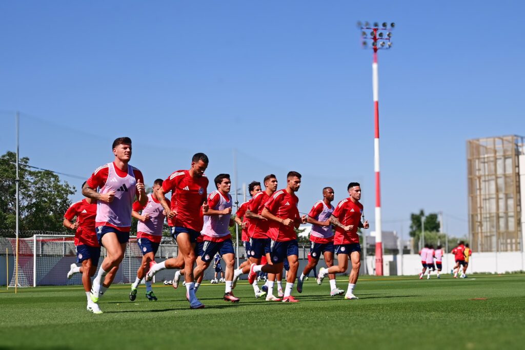 Ο Ολυμπιακός… στη δροσιά, η Ελλάδα στον φούρνο – Τα φιλικά του Θρύλου στο "ψυγείο" της Ολλανδίας 4 Ολυμπιακός